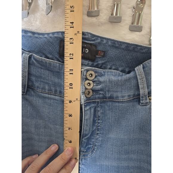 Torrid Jeggings Womens 22R High Rise Tapered Three Buttons HUGE Stretch - Picture 5 of 9